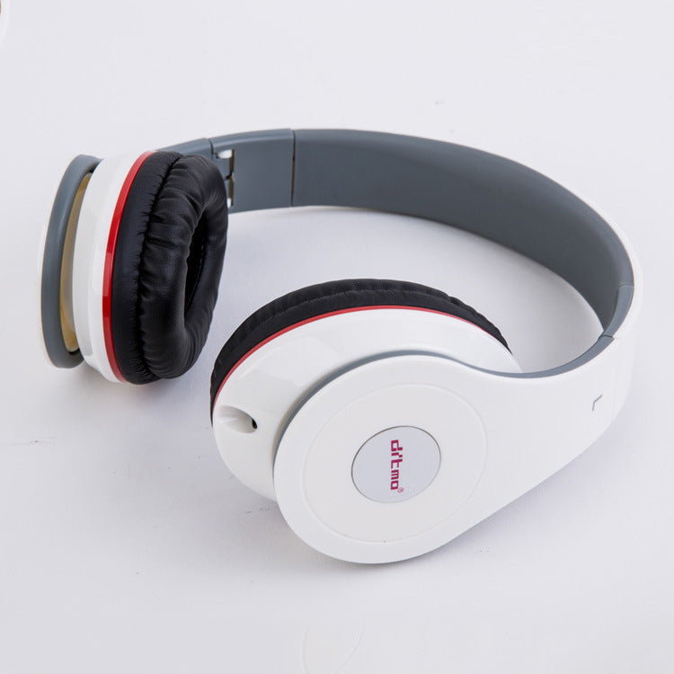 Velorian Collection wired gaming earphones with heavy bass, inline control, compatible with computers and mobile phones.